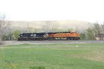 NS 7680, BNSF 7920 on 309